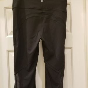 Lululemon Crop Compression tights Sz 12